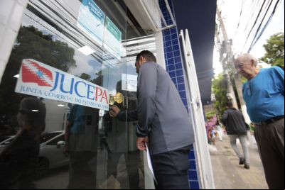 notícia: Jucepa atende nova norma e a a emitir certidão para MEI  