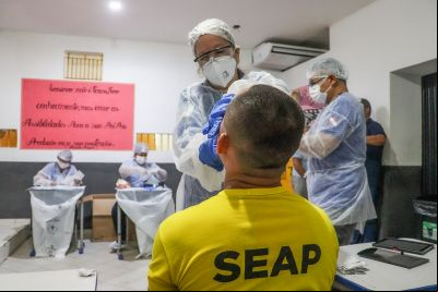 notícia: Polícia Científica atinge 50% da meta de coleta de DNA de custodeados